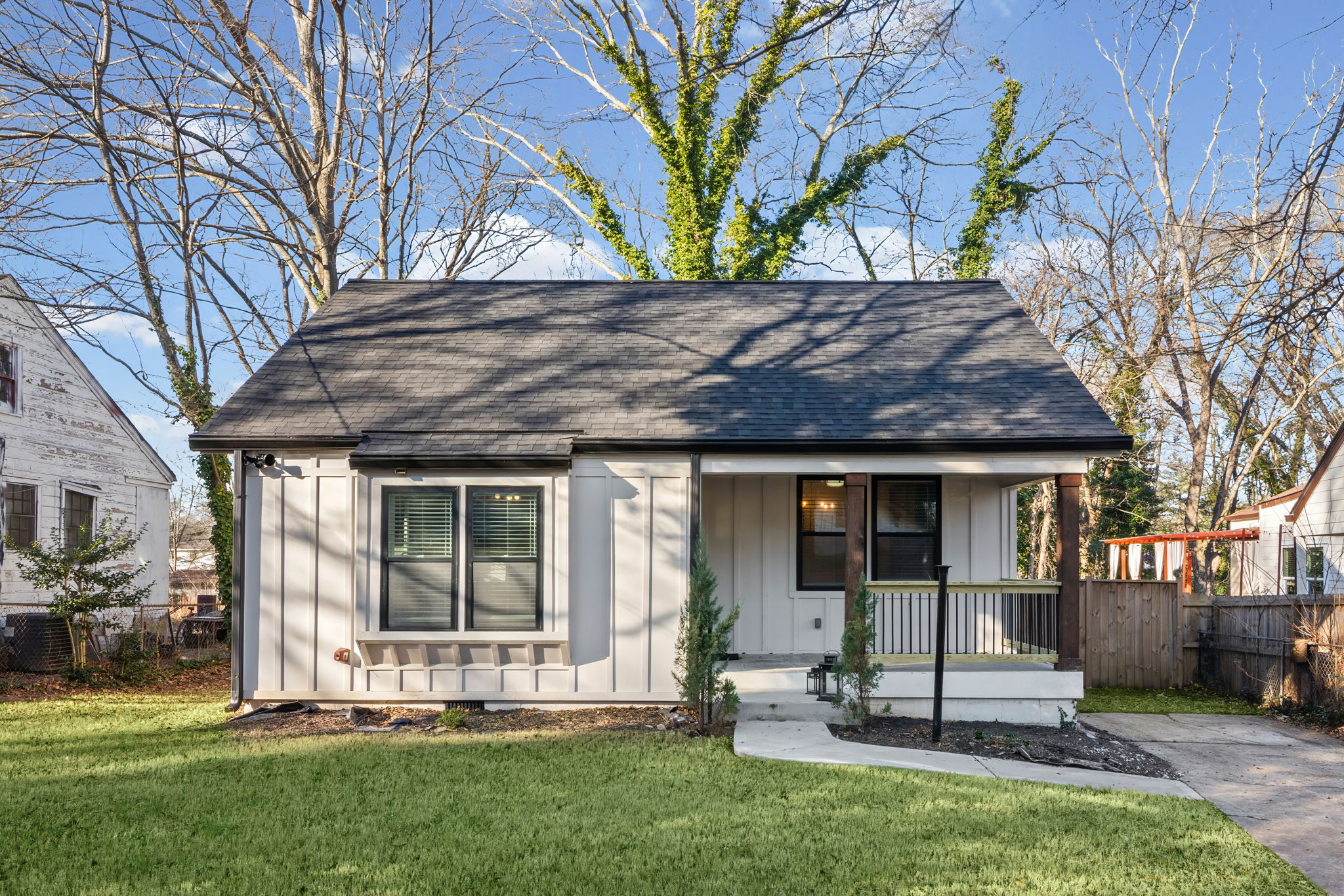 1467 Ryan Street Southwest