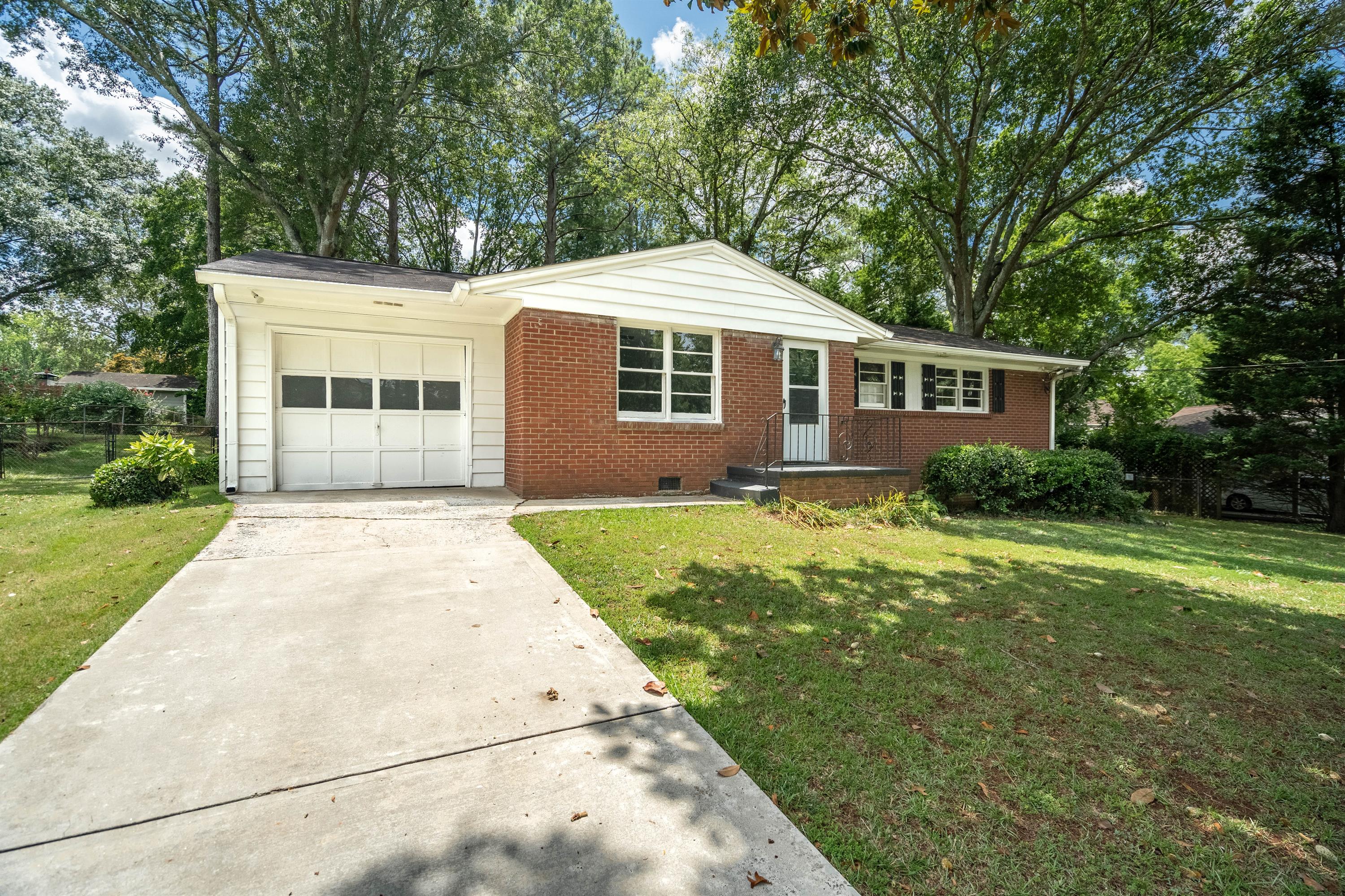 1248 Cliffwood Drive